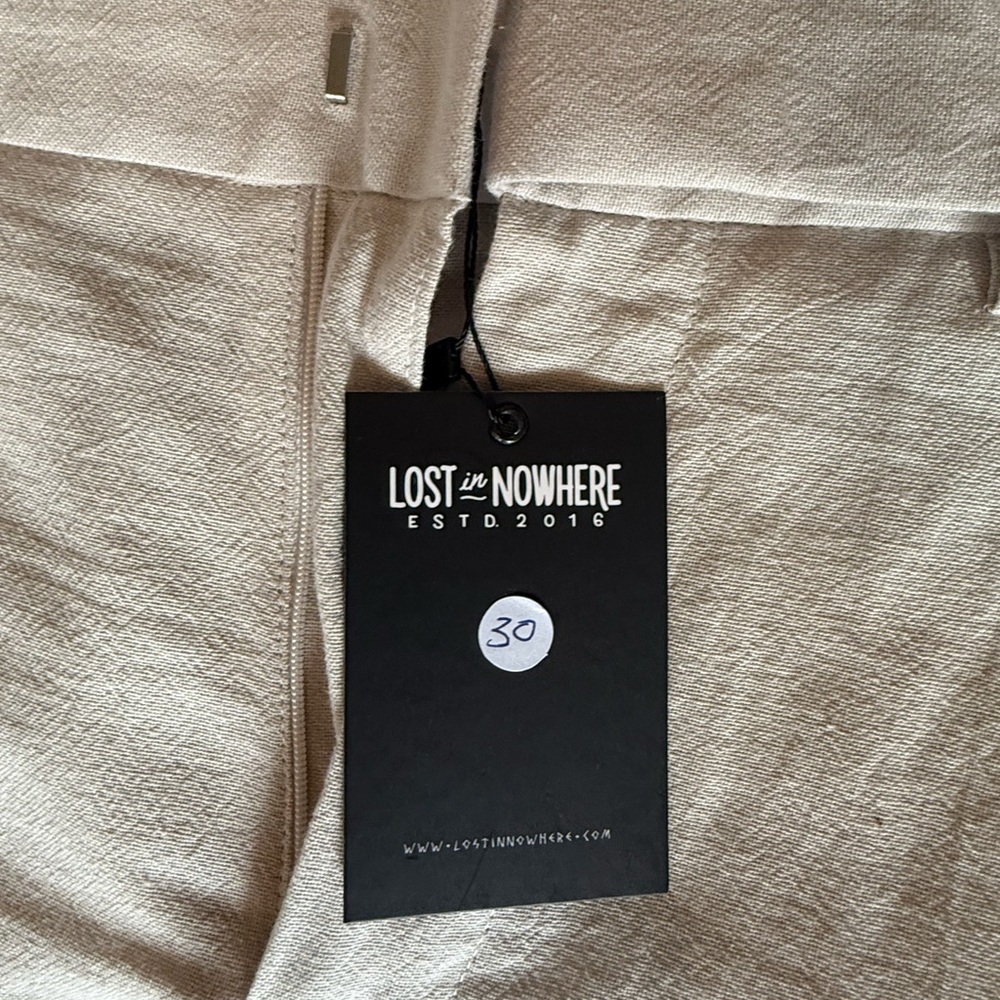 NWT Beige Linen Pants from Lost in Nowhere - Picture 5 of 7